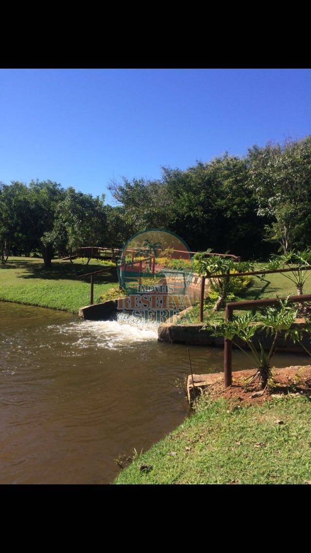 Casa de Condomínio à venda com 4 quartos, 189m² - Foto 30