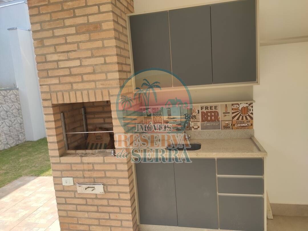 Casa de Condomínio à venda e aluguel com 3 quartos, 252m² - Foto 4