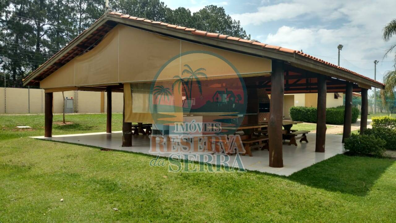 Casa de Condomínio para alugar com 3 quartos, 250m² - Foto 46