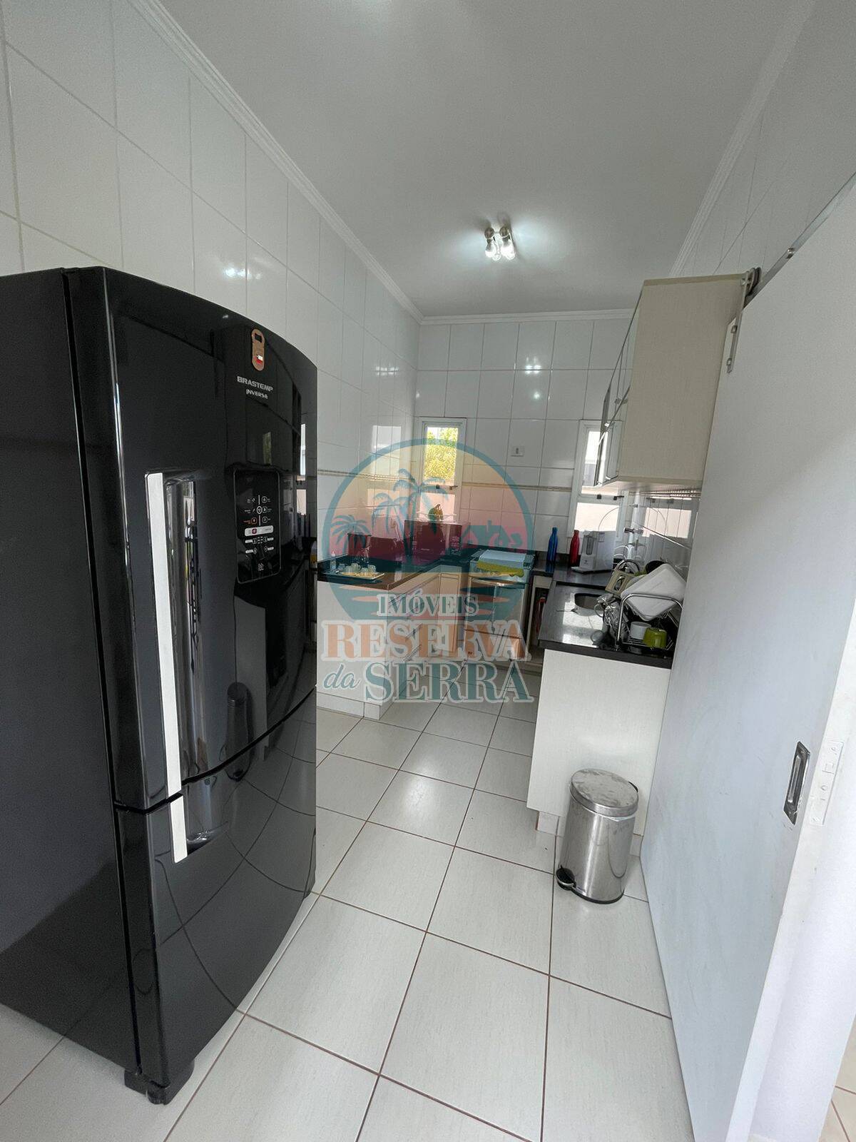 Casa de Condomínio à venda com 4 quartos, 350m² - Foto 10