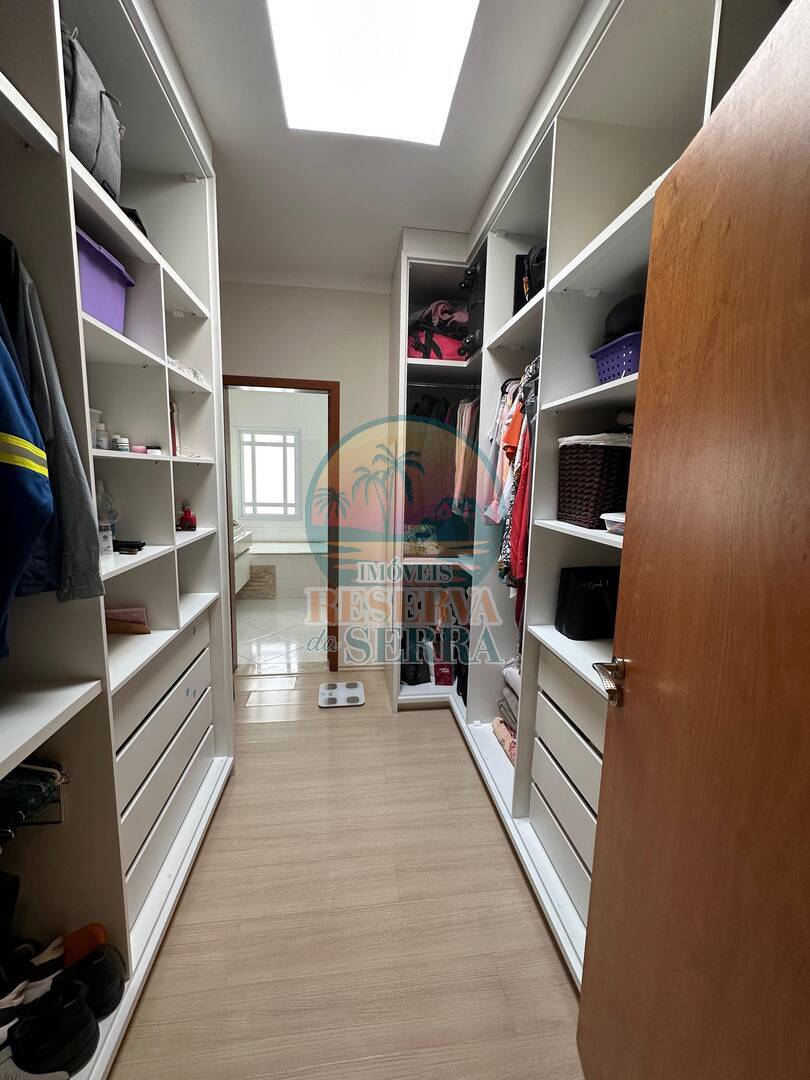 Casa de Condomínio à venda e aluguel com 4 quartos, 330m² - Foto 16