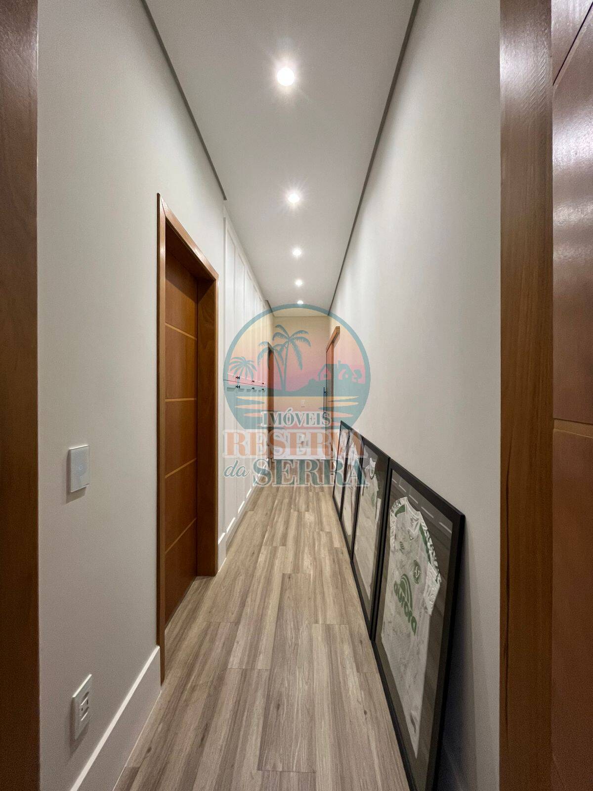 Casa de Condomínio à venda com 3 quartos, 250m² - Foto 18